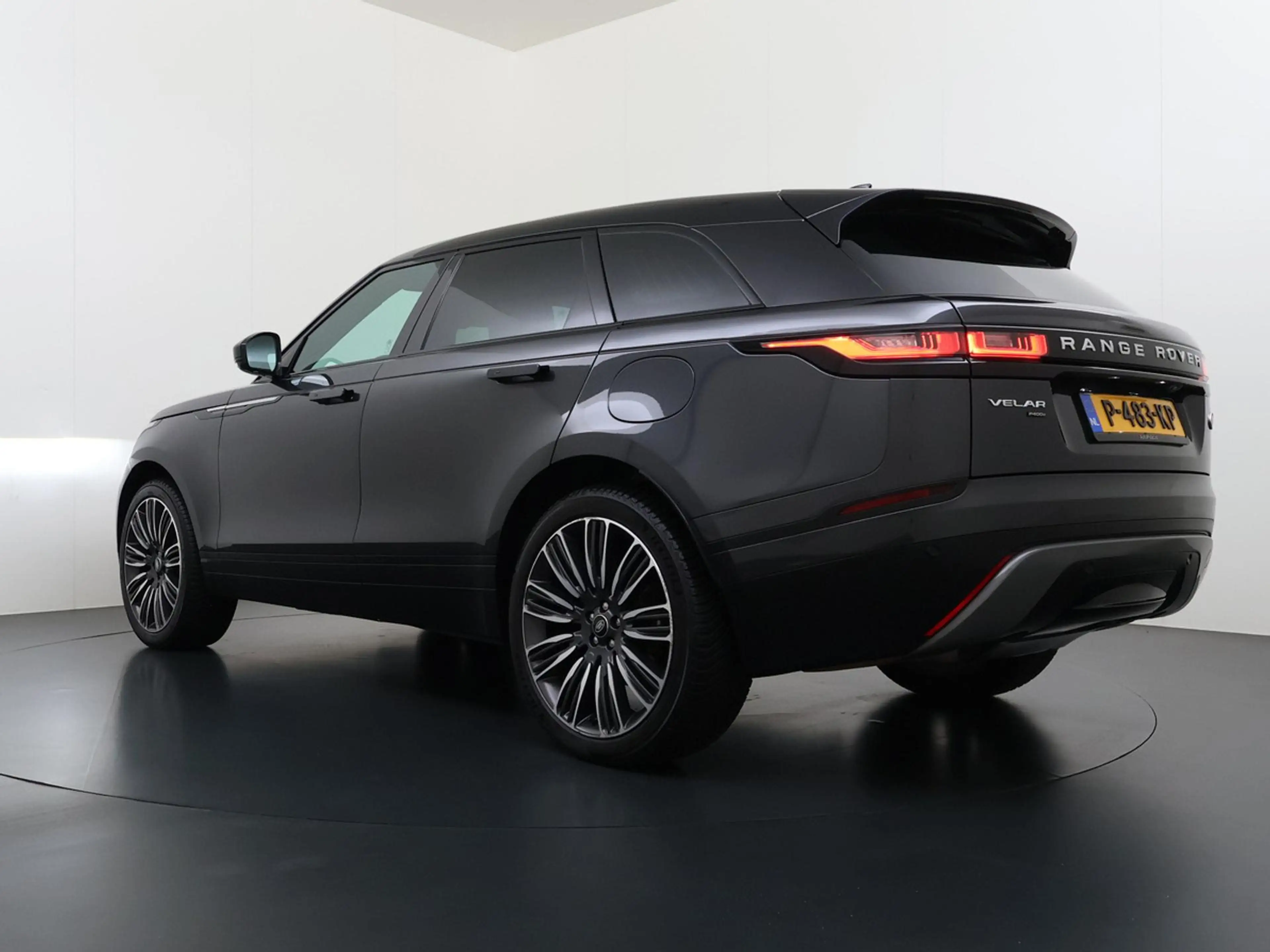 Land Rover Range Rover Velar 2.0 P400e R-Dynamic SE Trekhaak/22Inch/Massage/Mer — photo 6