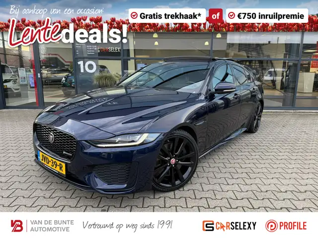 Jaguar XE 2.0 R-Dynamic SE *Schuif-/Kanteldak & ACC*