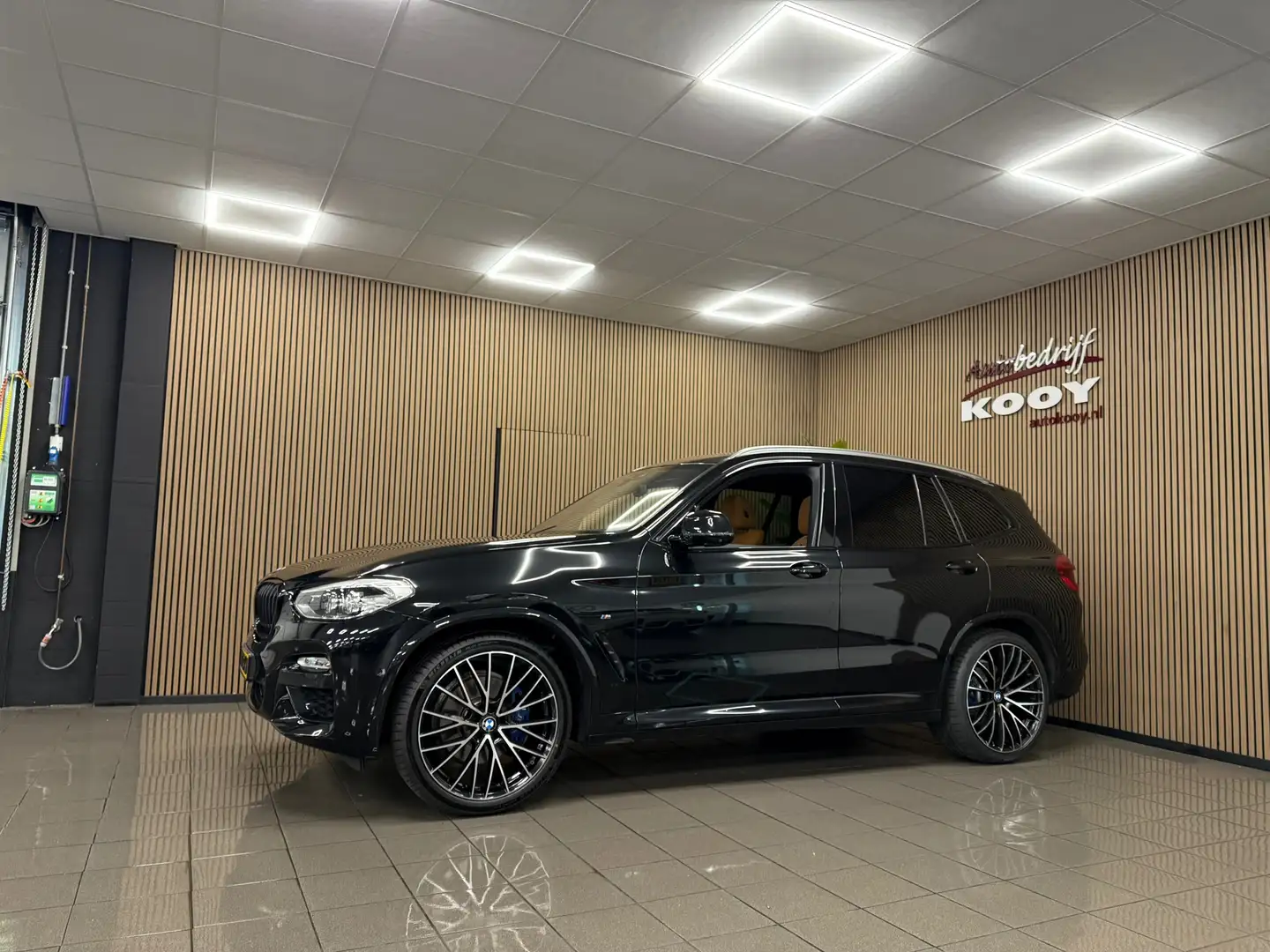 BMW X3 XDrive30i High Executive M-Sport * Panoramadak / 3 Noir - 1