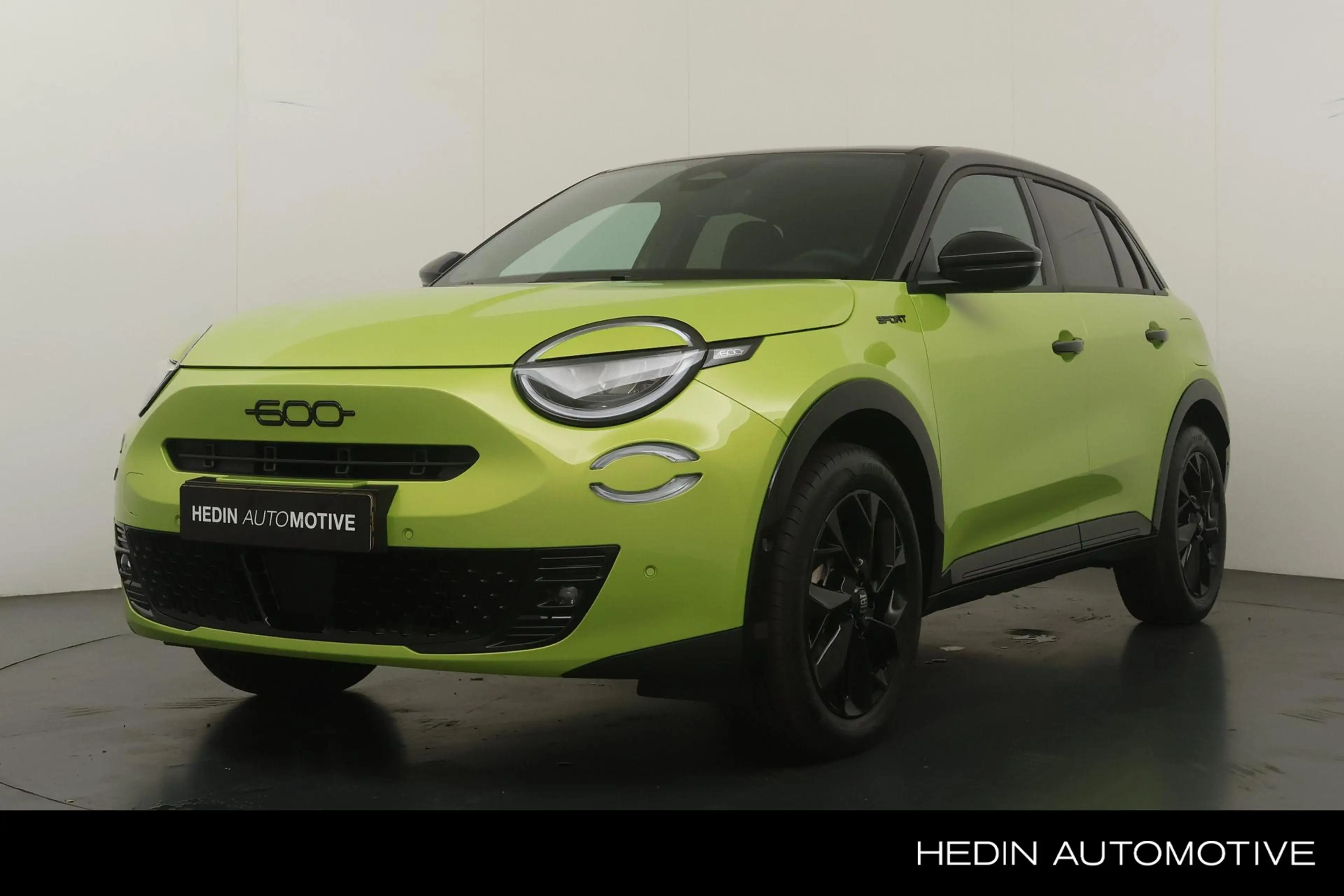 Fiat 600e Sport 54 kWh | Two Tone kleur | 18" LM Velgen | Ca