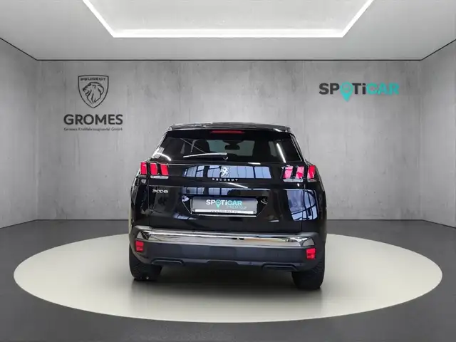 Peugeot 3008 view 4