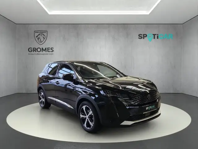 Peugeot 3008 main image