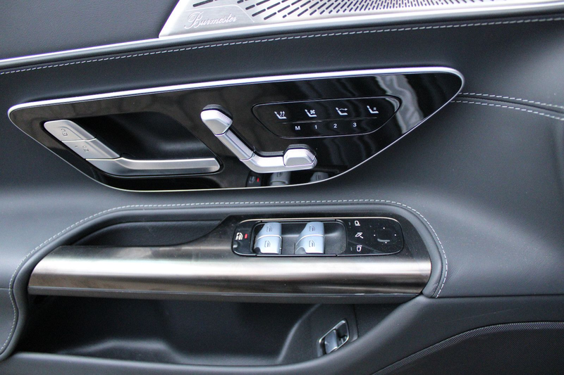 Mercedes-Benz SL 63 AMG Roadster  4Matic "schwarz-foliert" — photo 15