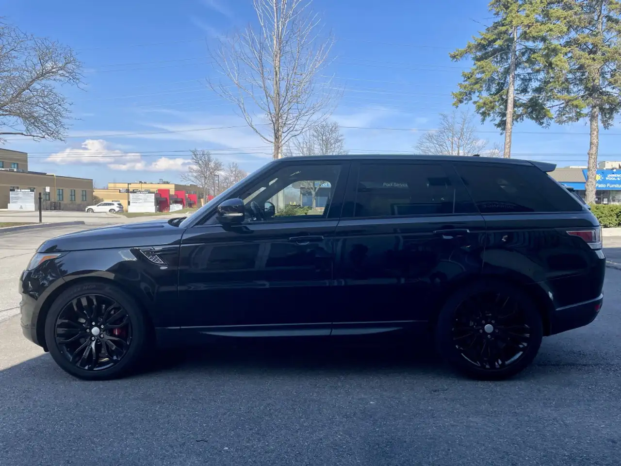 Land Rover Range Rover Sport снимка Land Rover Range Rover Sport