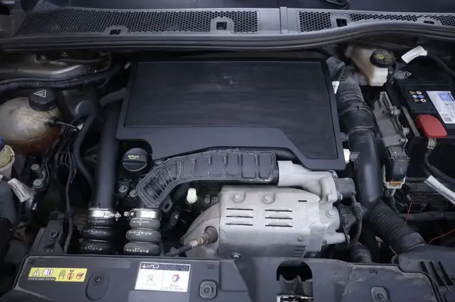 Peugeot 2008 view 19