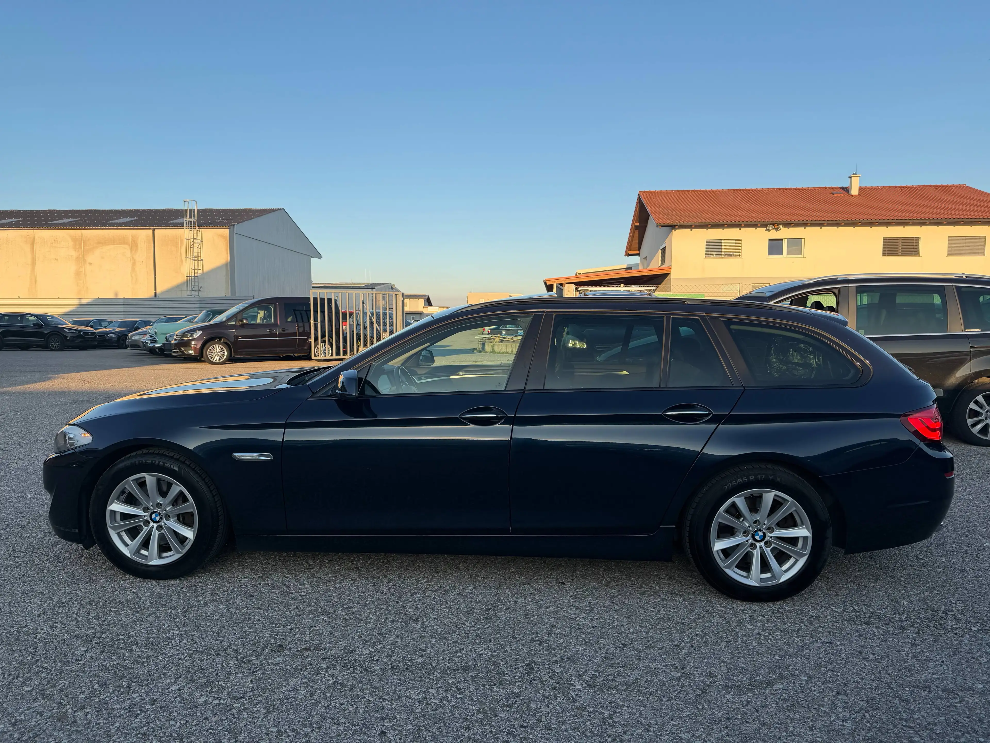BMW 525 525 d *LED*NAVI*PANO* — photo 8