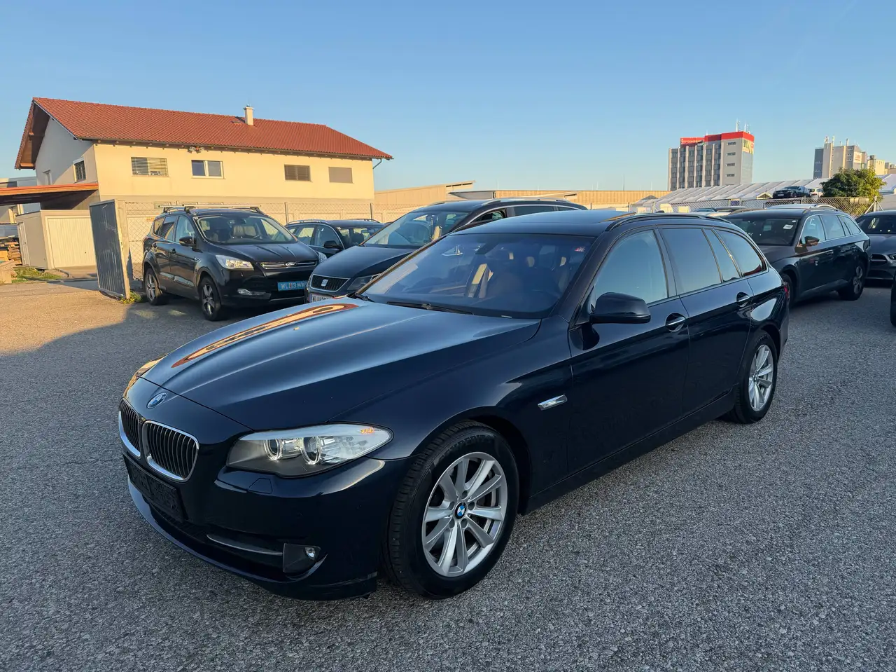 BMW 525