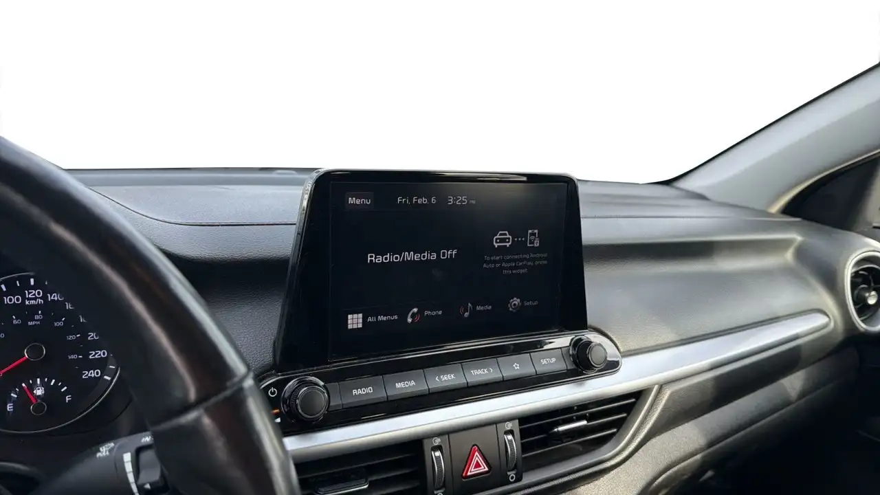 Kia Forte снимка Kia Forte