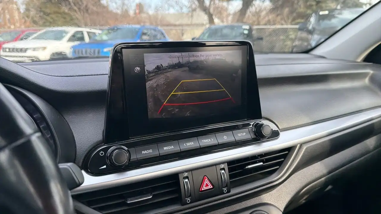 Kia Forte снимка Kia Forte