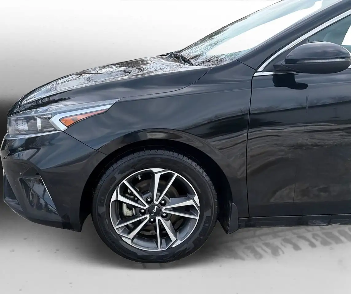 Kia Forte снимка Kia Forte