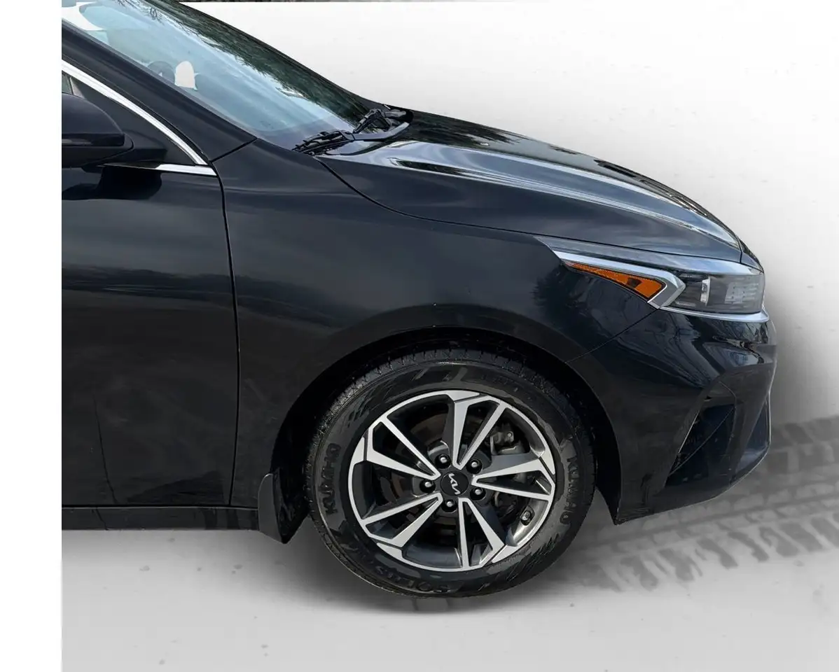 Kia Forte снимка Kia Forte