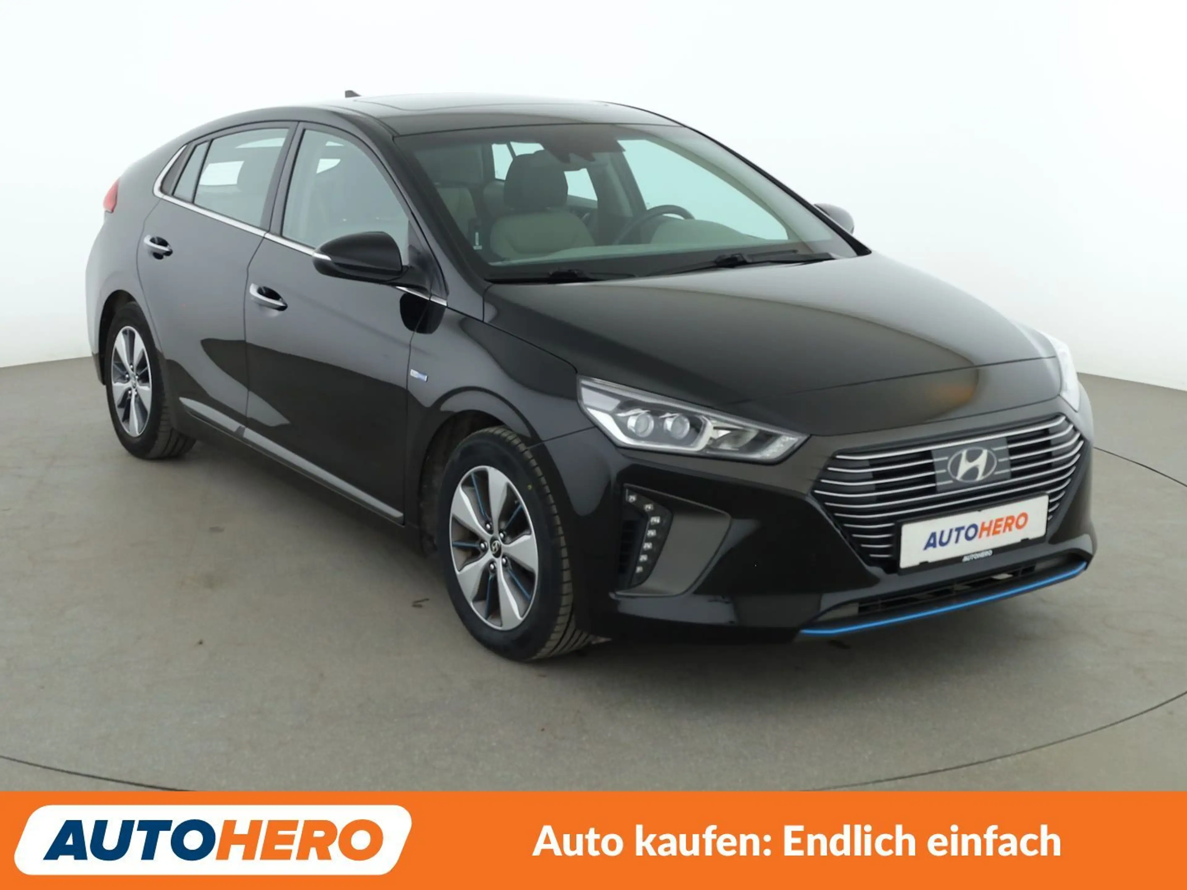 Hyundai IONIQ 1.6 Hybrid Style Aut.*NAV*ACC*PDC*SHZ*ALU*KLIMA* — photo 8