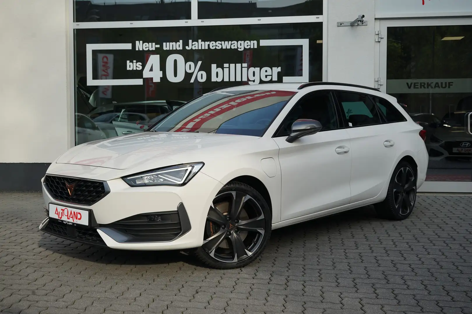 CUPRA Leon Sportstourer 1.4 e-Hybrid LED Navi PDC DAB Blanco - 2