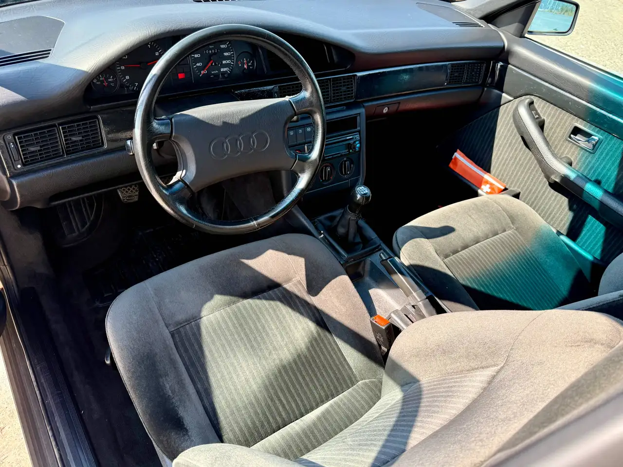 Audi 100 C3 Typ 44, foto 7