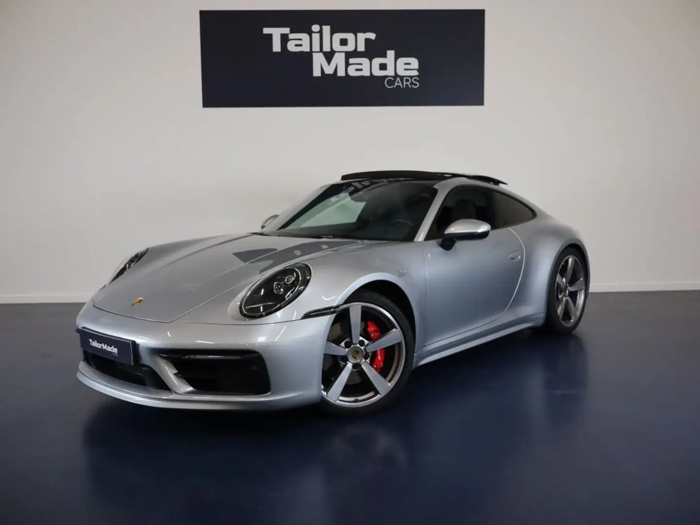 Porsche 911 Carrera S - 1