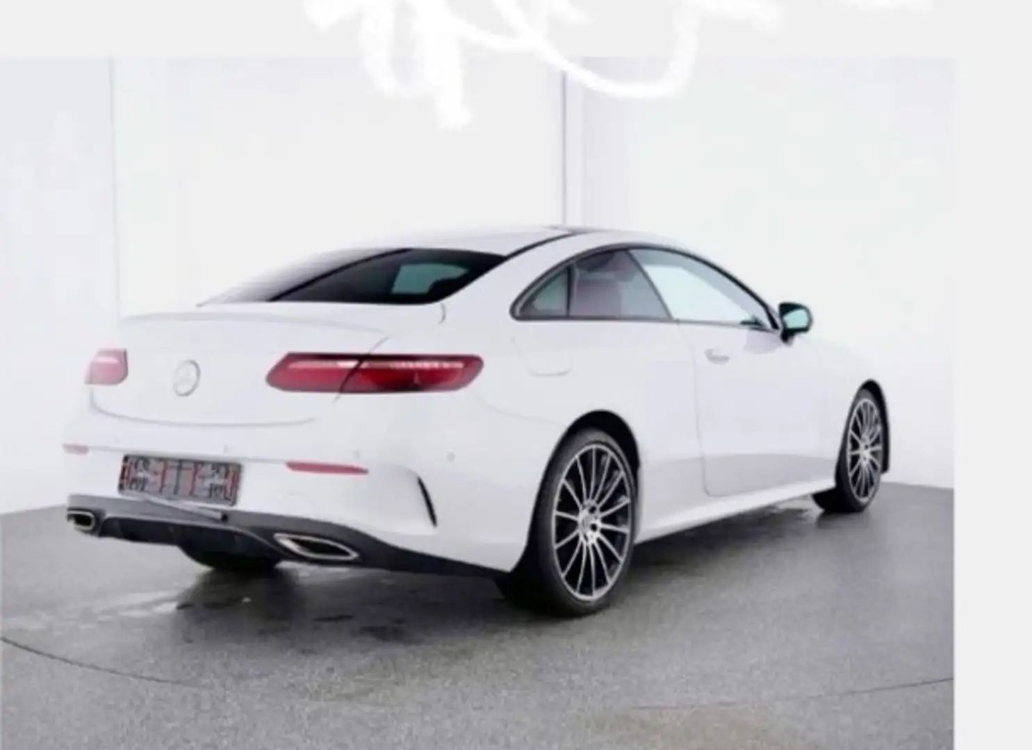 Mercedes-Benz E 300 E 300 Coupe 9G-TRONIC Night Edition Weiß - 2