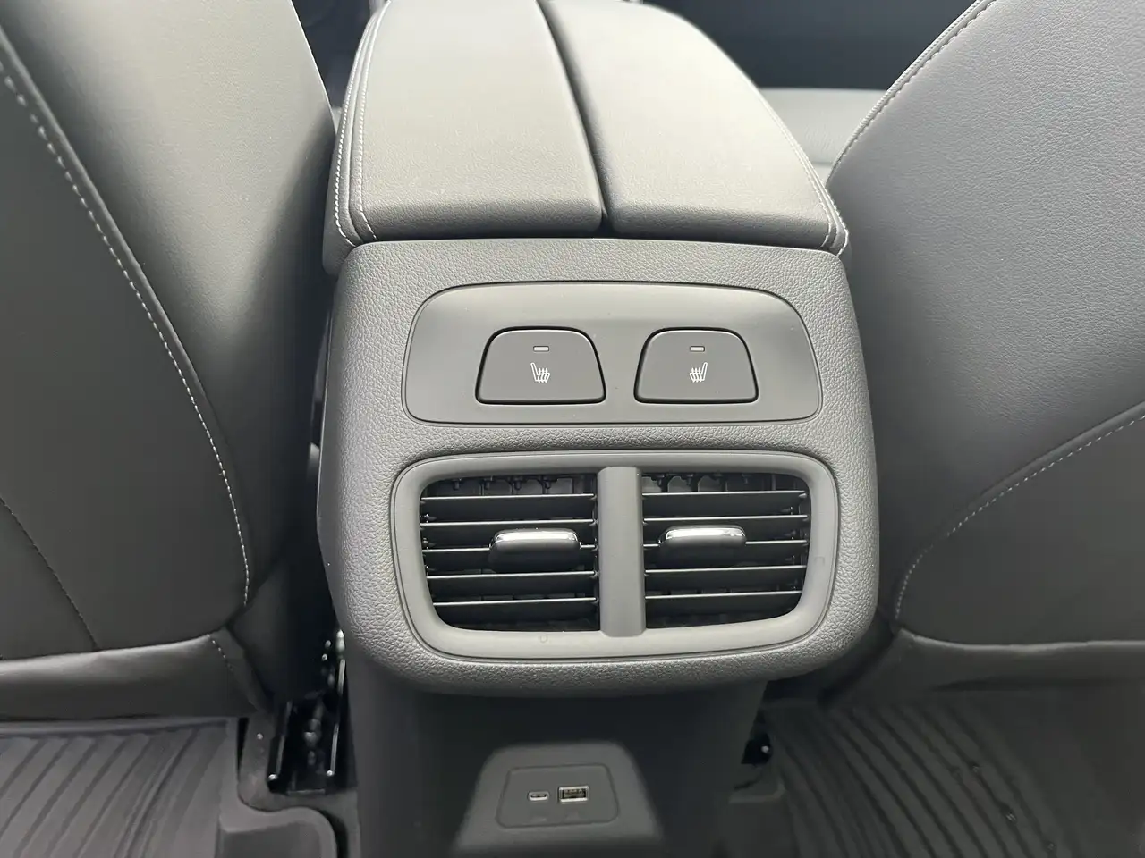 Buick Envision снимка Buick Envision