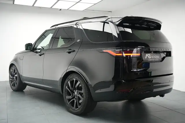 Land Rover Discovery view 7