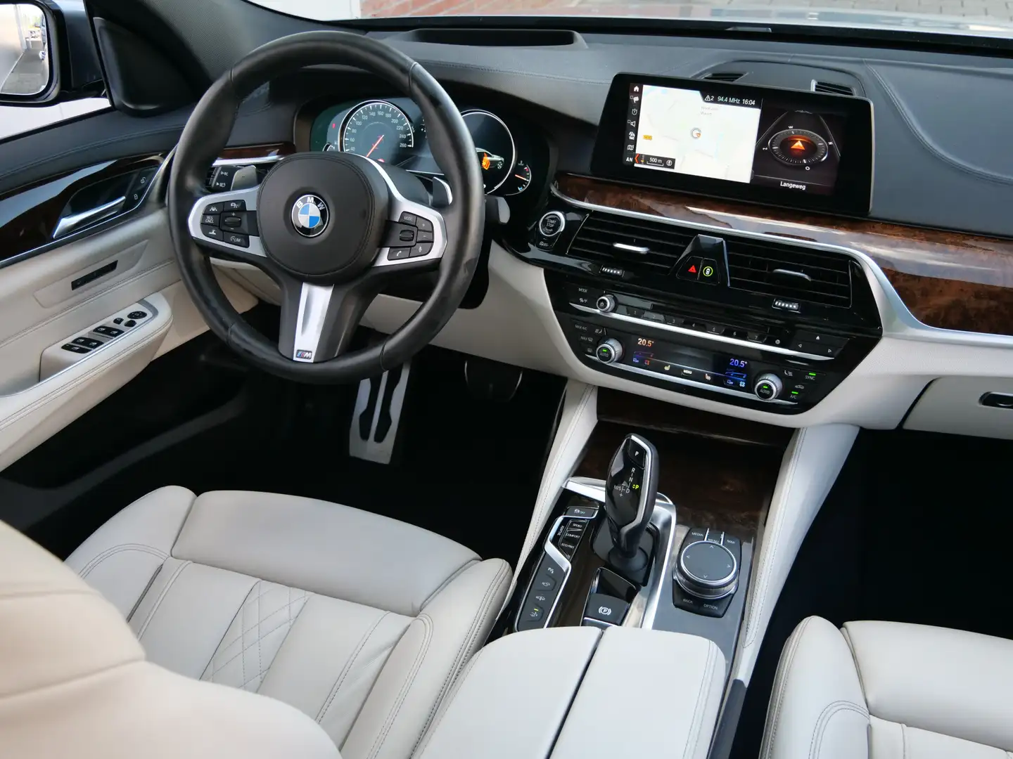 BMW 640 6-serie Gran Turismo 640i xDrive High Executive 34 Grijs - 2