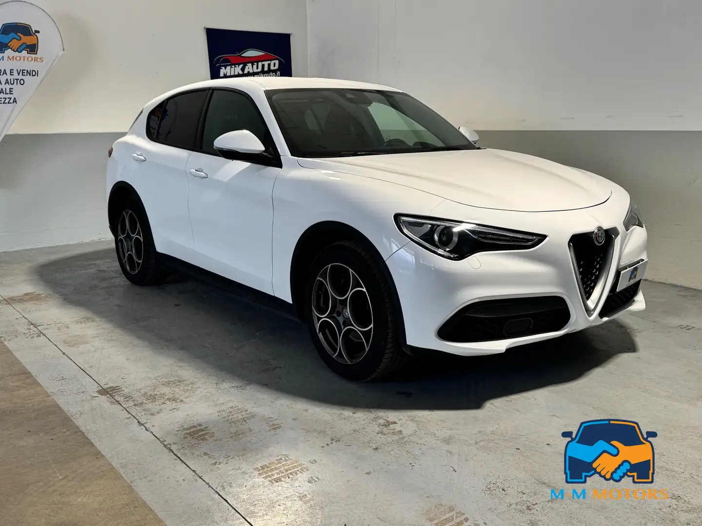Alfa Romeo Stelvio 2.2 t Sport Tech rwd 160cv auto TAGLIANDI UFF Blanc - 2