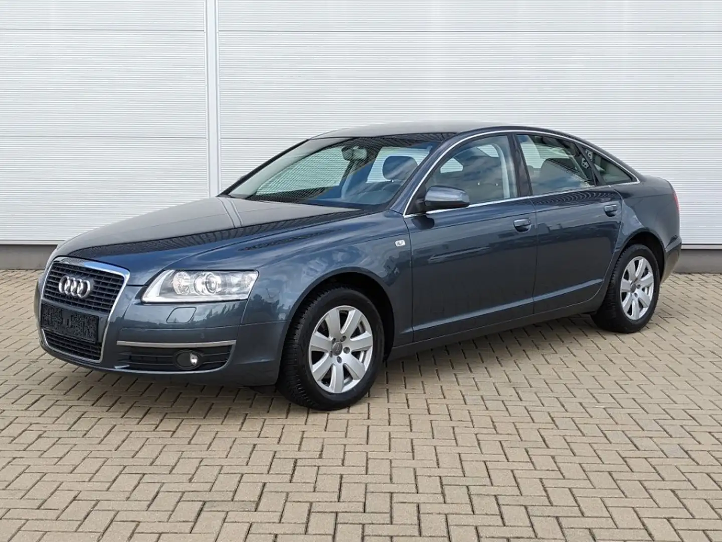 Audi A6 2.8l FSI Bose Xenon PDC Sitzheizung Blau - 1