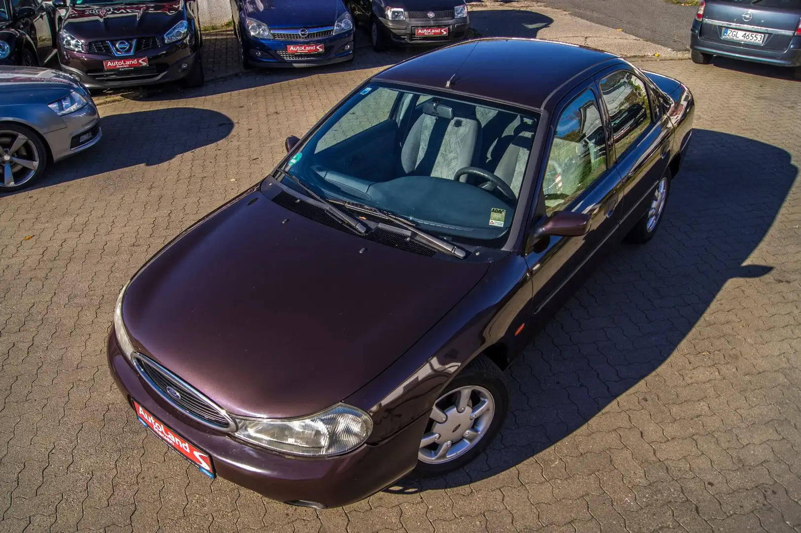 Ford Mondeo 2.0 16V Ghia Auto+Klima+TUV:10/2025 Violet - 1