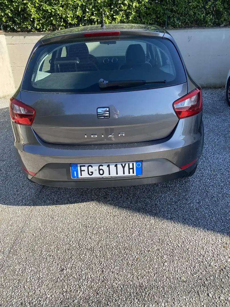 SEAT Ibiza 1.0 Style 75cv Grigio - 2