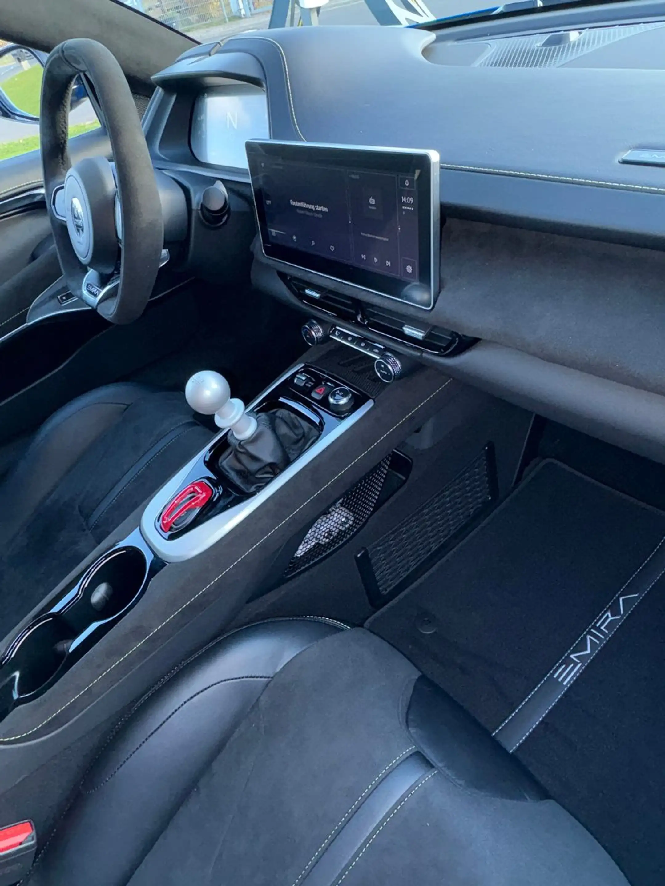 Lotus Emira V6 SE, Lotus am Ring by Komo-Tec GmbH — photo 17