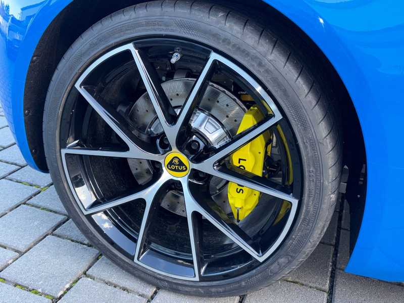Lotus Emira V6 SE, Lotus am Ring by Komo-Tec GmbH — photo 19