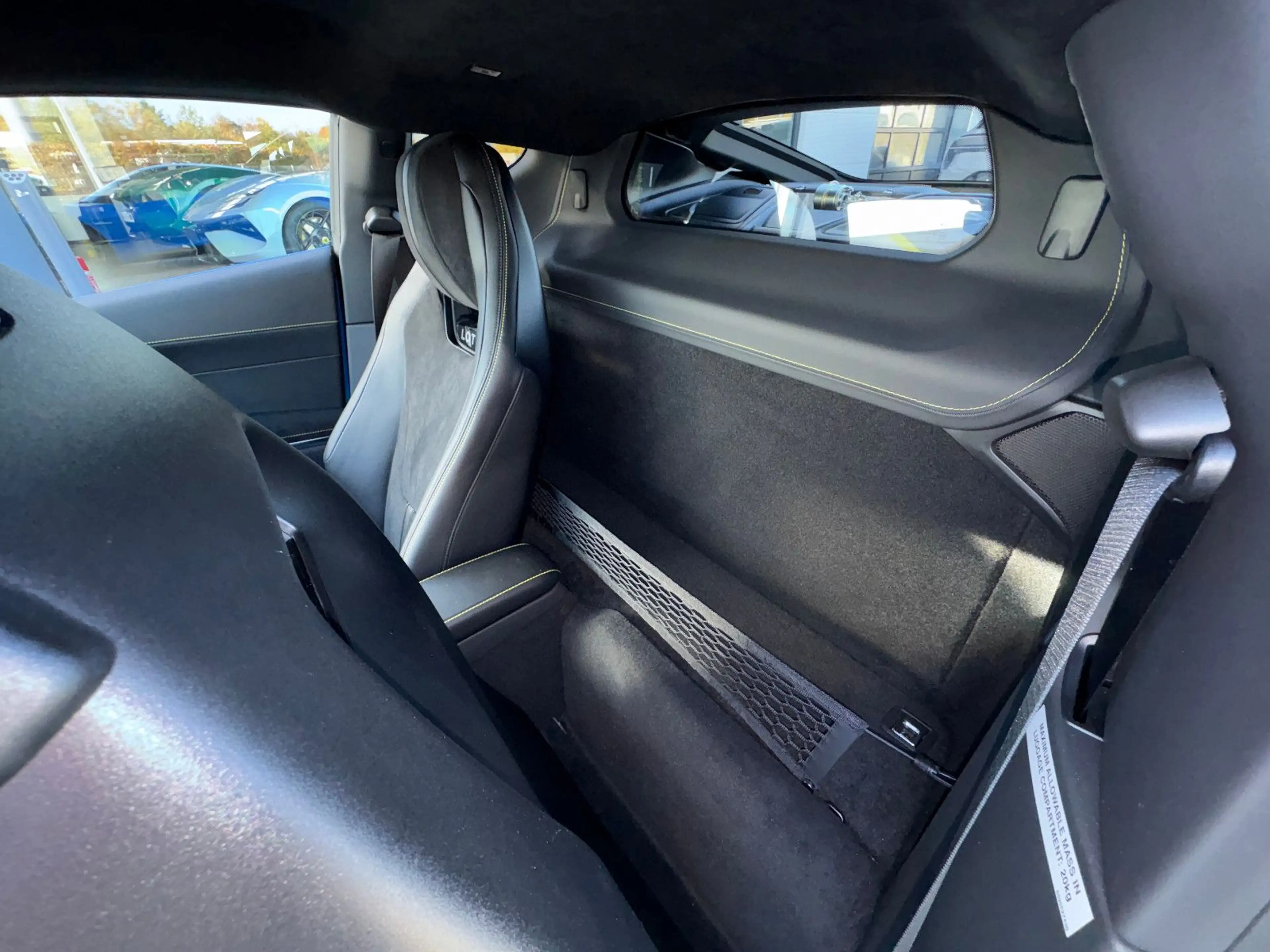 Lotus Emira V6 SE, Lotus am Ring by Komo-Tec GmbH — photo 18