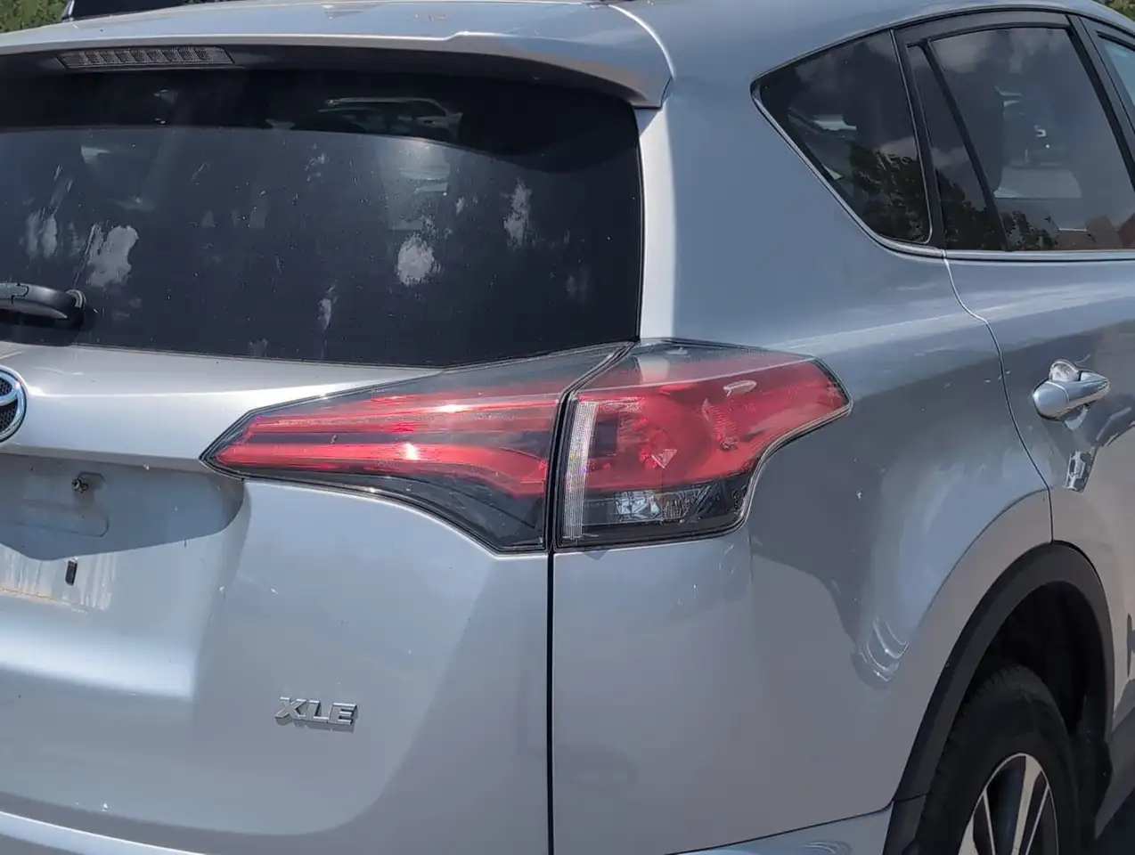 Toyota RAV 4 снимка Toyota RAV 4