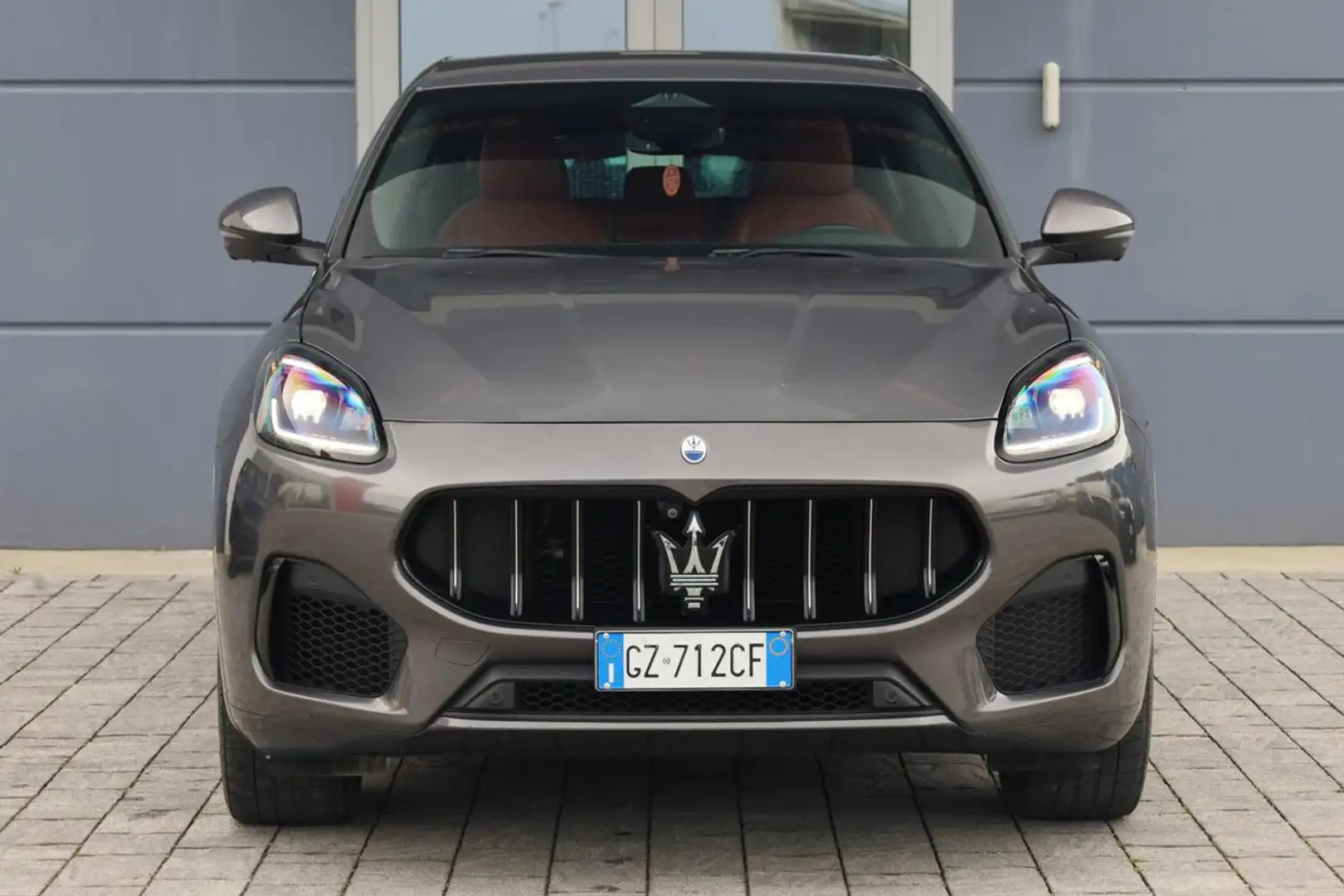 Maserati Grecale MHEV 300 CV AWD GT Q4 Gris - 2