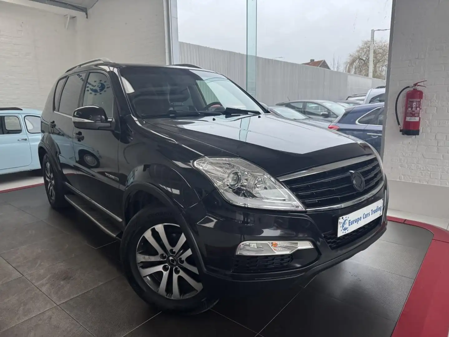 SsangYong Rexton 200 E-XDI 155 Ch - 7 Places Euro 5 Gar 12M Zwart - 2