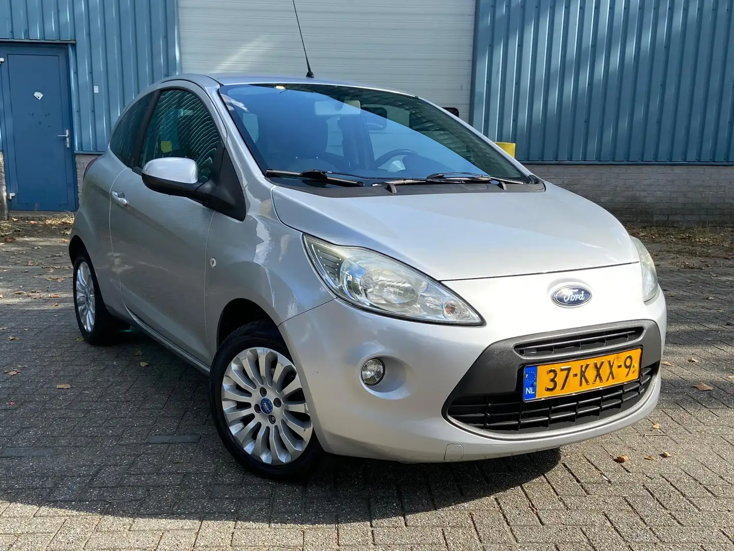 Ford Ka/Ka+ 1.2 DEALER ONDERHOUDEN/AIRCO Grijs - 1
