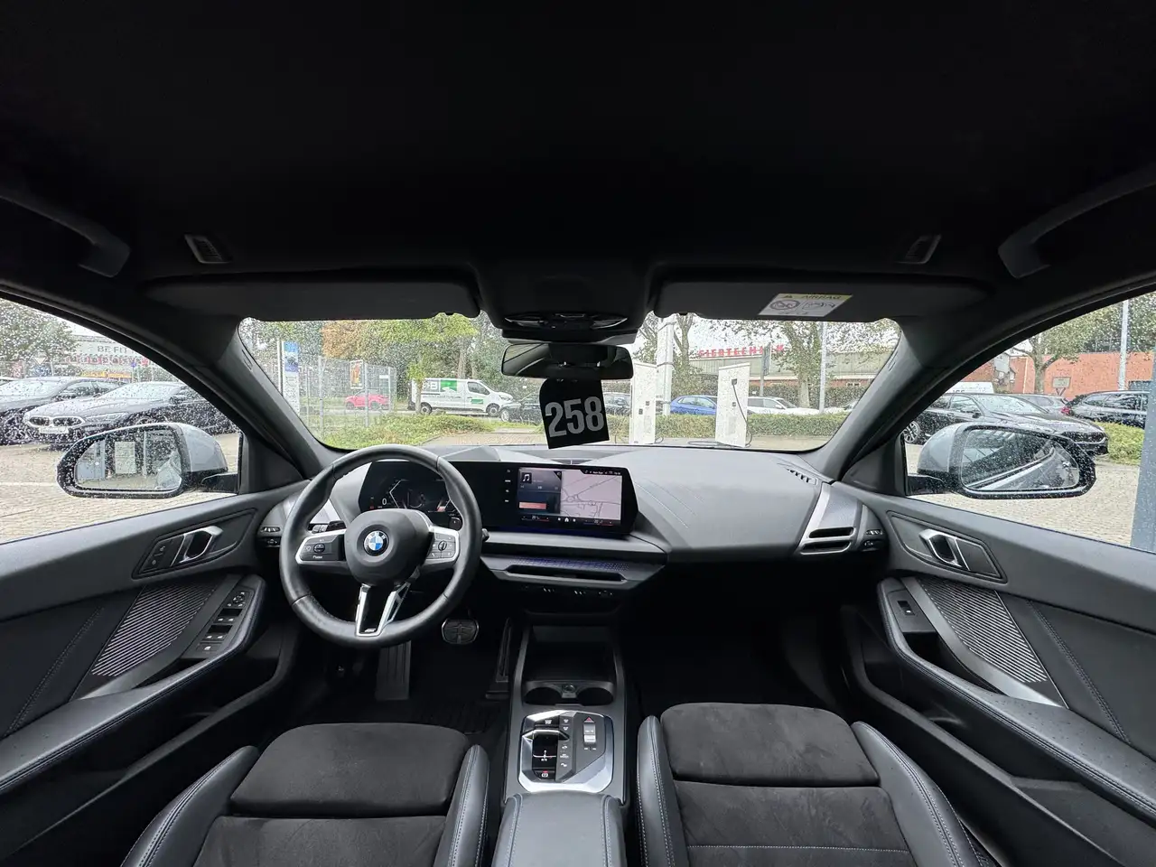 BMW 1 Series M Sport Pro DA+ 360° HuD Ad-LED Iconic-Glow, миниатюра 3