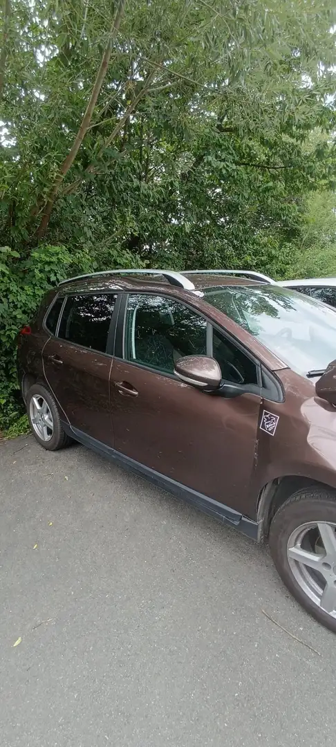 Peugeot 2008 1,6 e-HDi 92 FAP Active - 1