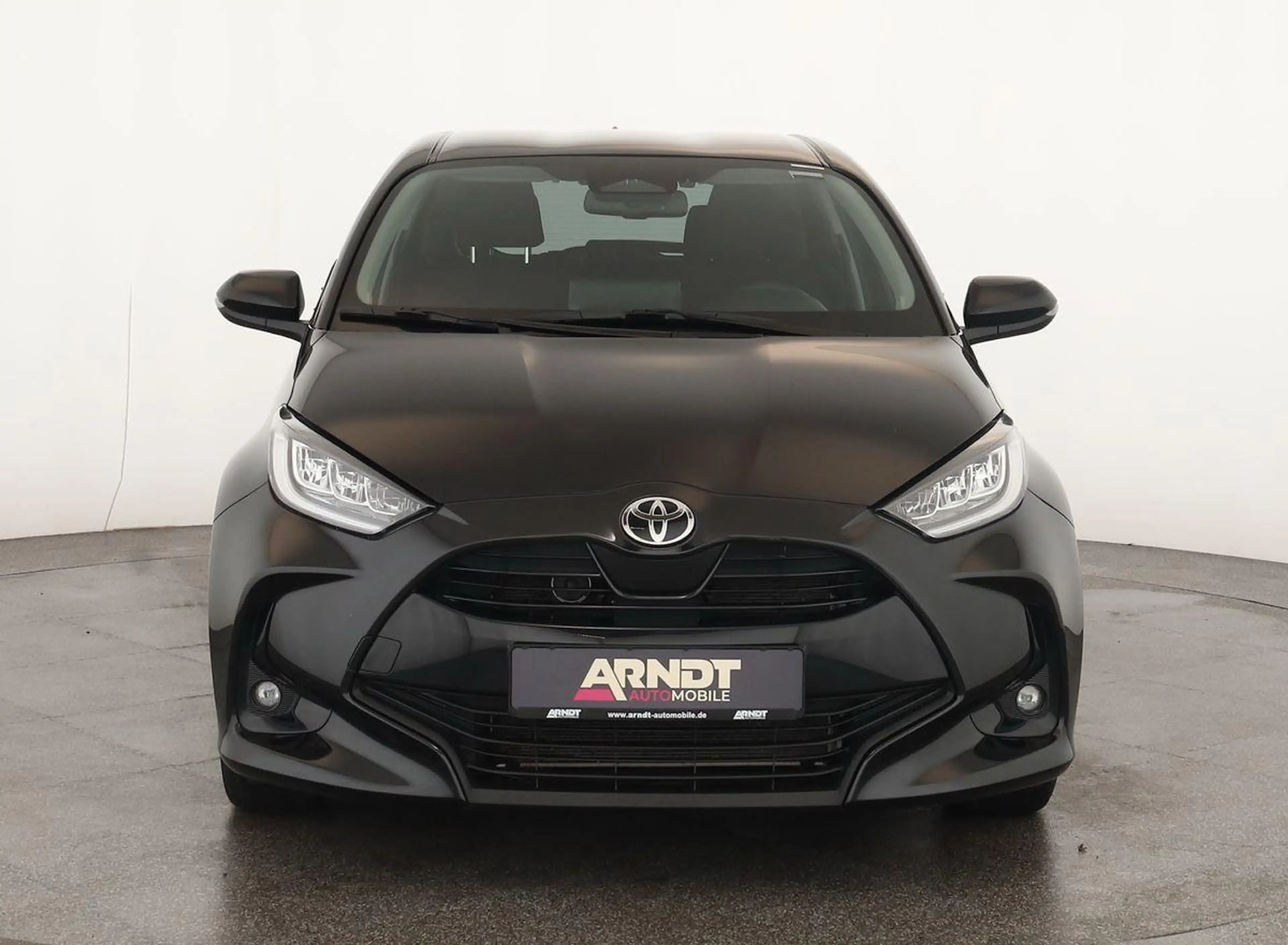 Toyota Yaris Hybrid 116 Teamplayer LED App SHZ Key Kam — photo 3