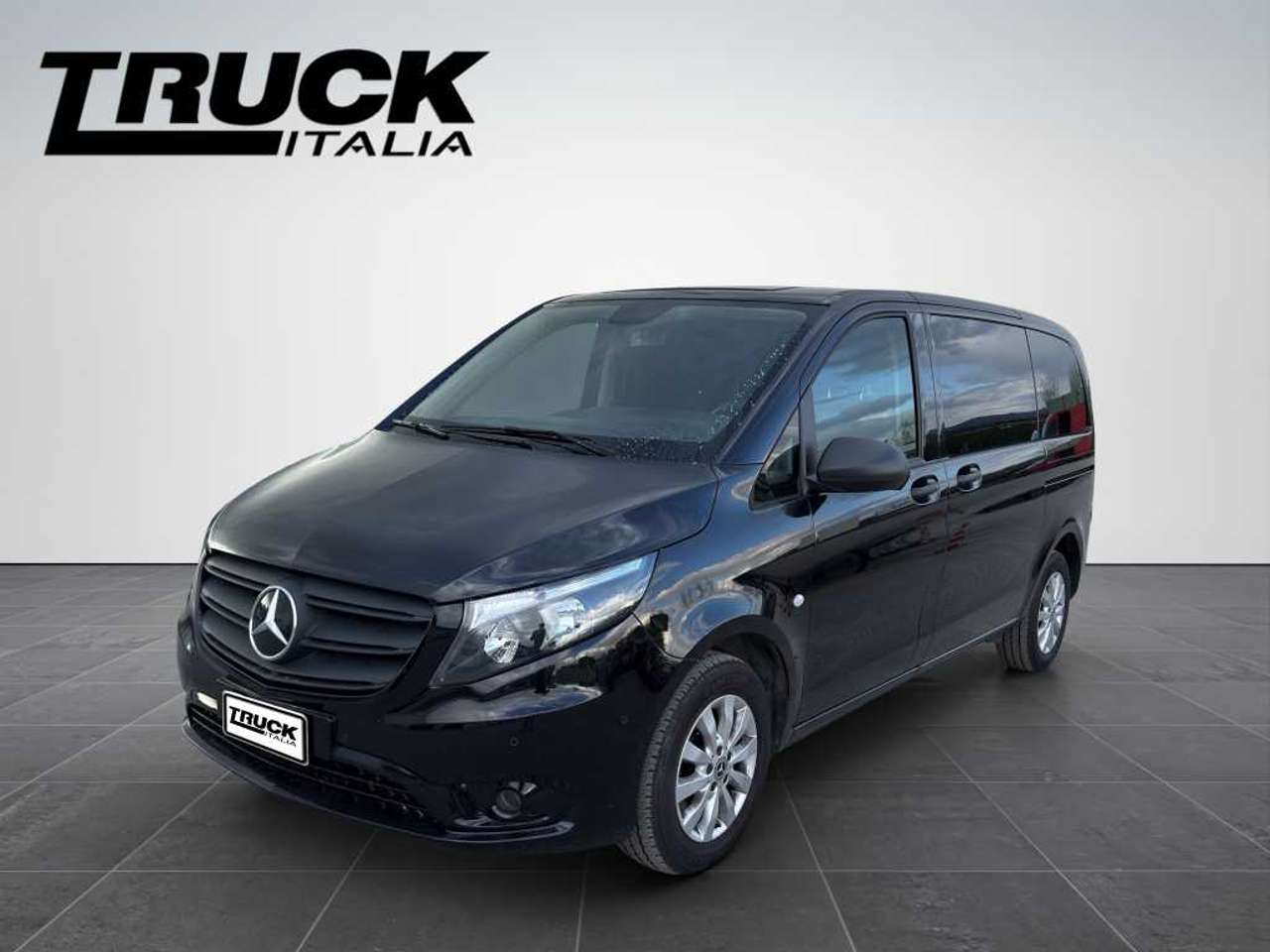 Mercedes-Benz Vito III - vito 114 cdi compact mixto auto my20