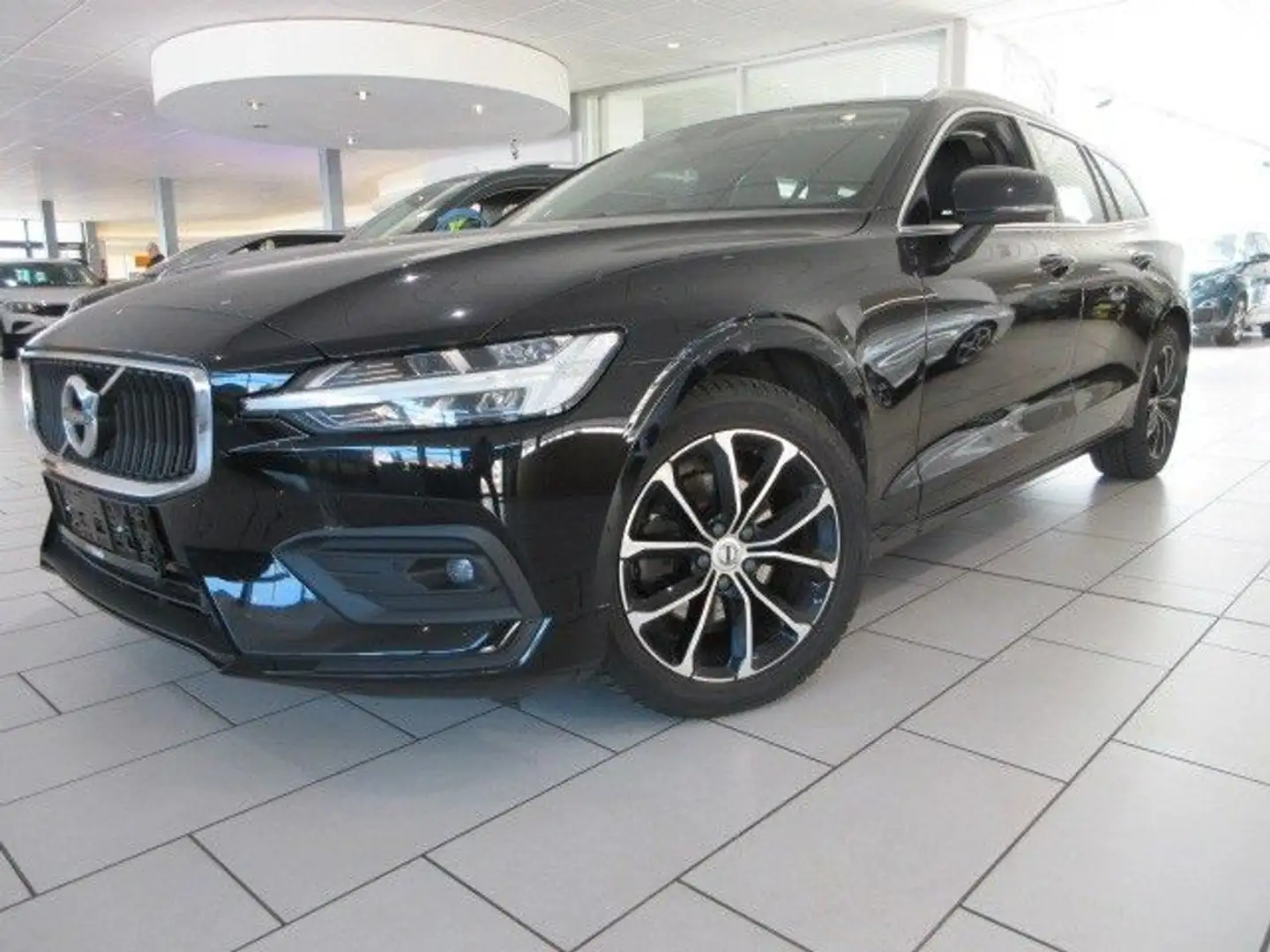 Volvo V60 Momentum D3 NAVI/LED/LEDER/SHZ/LHZ/PDC+CAM Schwarz - 1
