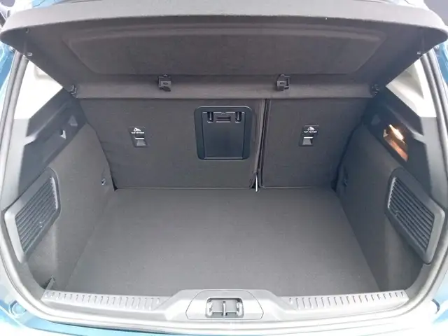 Ford Focus view 7