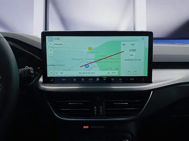 Ford Focus view 14