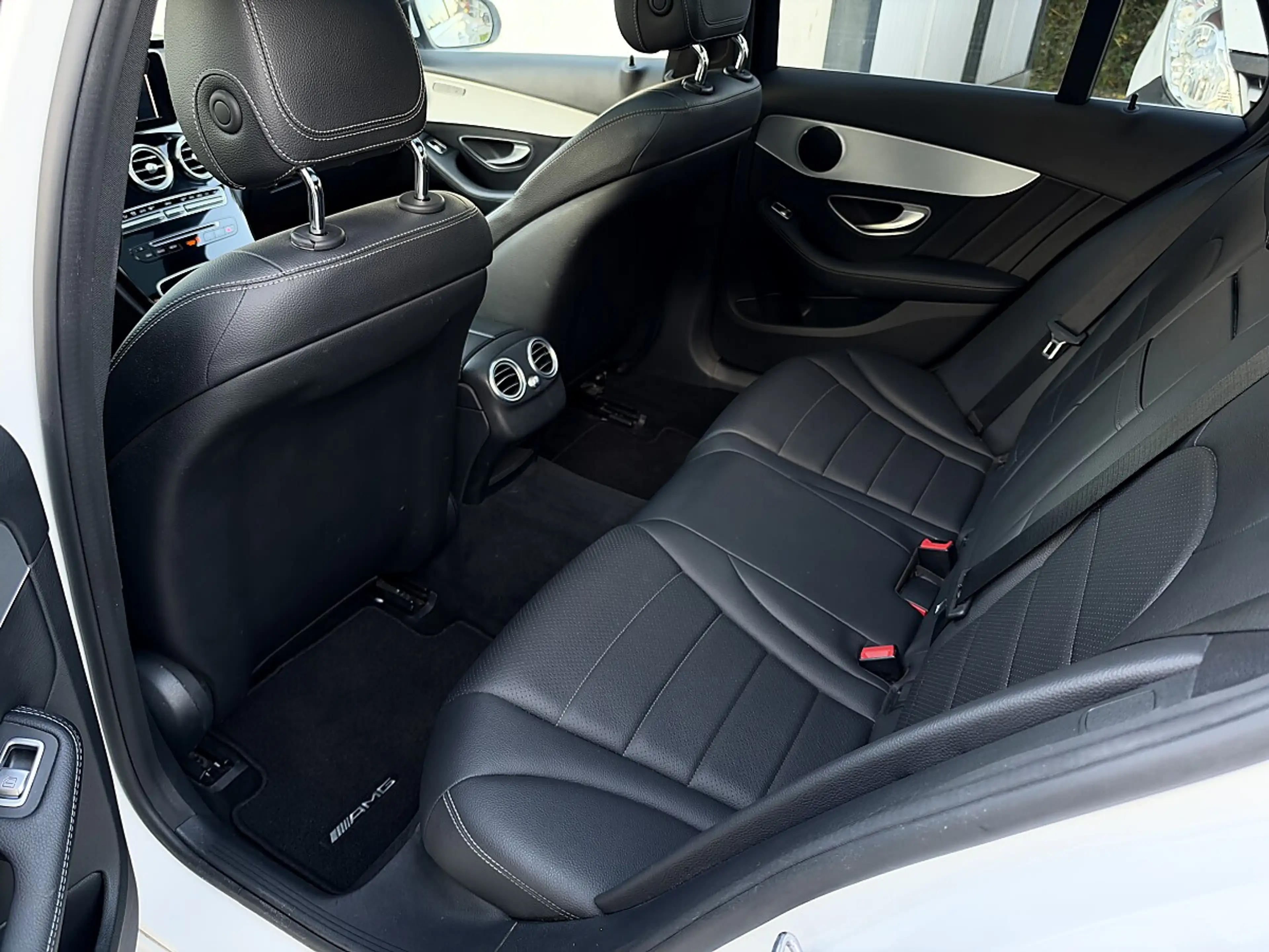 Mercedes-Benz C 220 d Avantgarde Aut. — photo 15