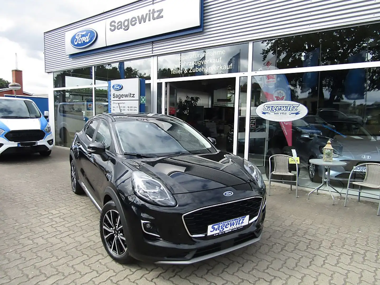 Ford Puma 1.0 EcoBoost Mild Hybrid Titanium MassSitze Schwarz - 2