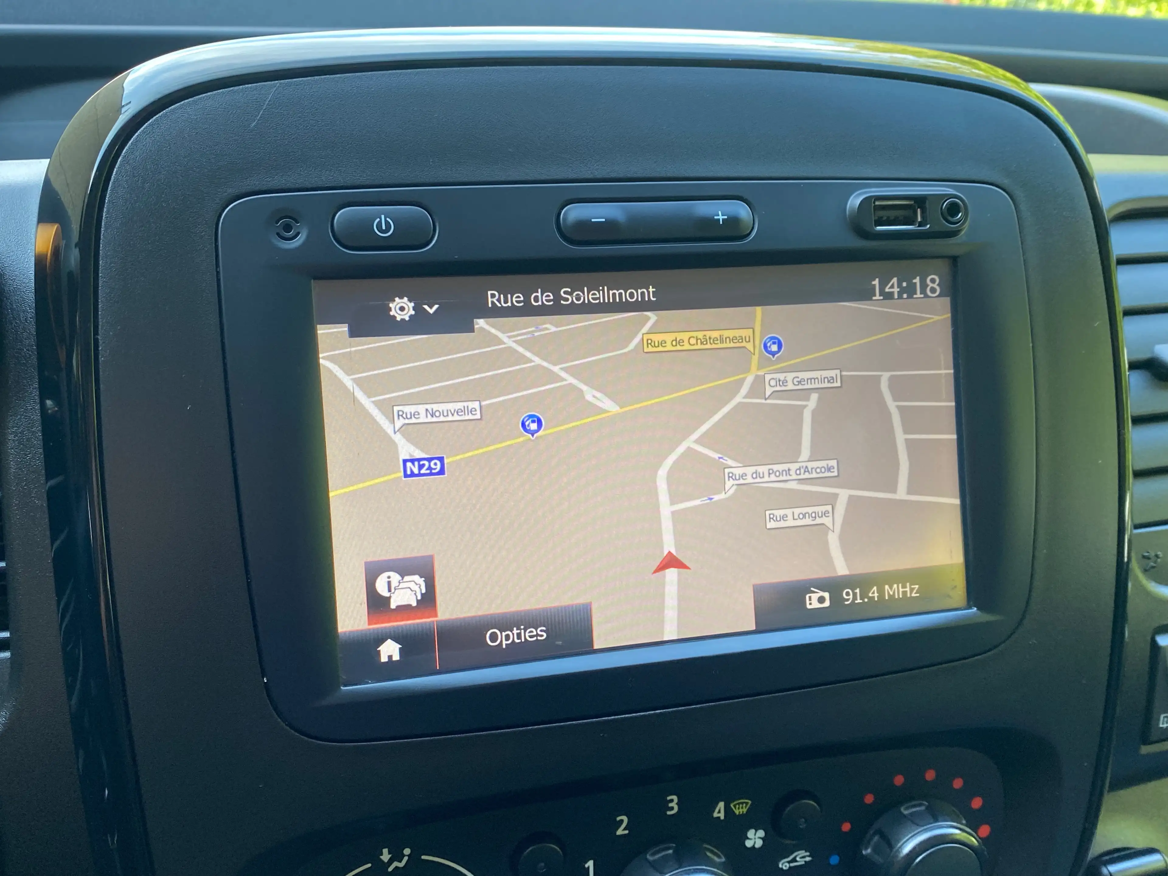 Opel Vivaro 1.6 CDTi L1H1 BiTurbo - Clim - Navi - Carnet - 5 places - Garantie!!! — photo 12