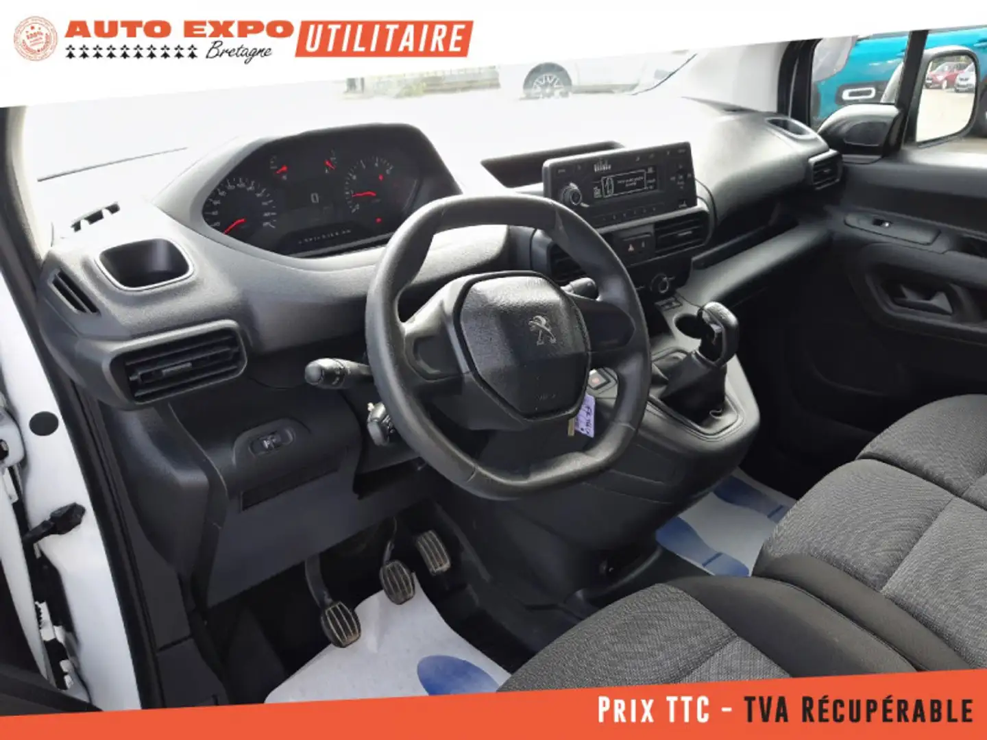 Peugeot Partner STANDARD 1000KG BLUEHDI 75CH PREMIUM 9990¤ hors taxes Blanc - 2