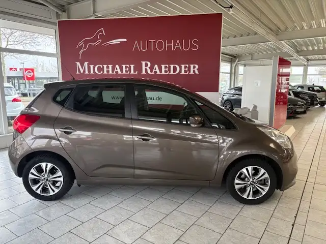 Kia Venga Dream Team Navi Kamera LHZ SHZ