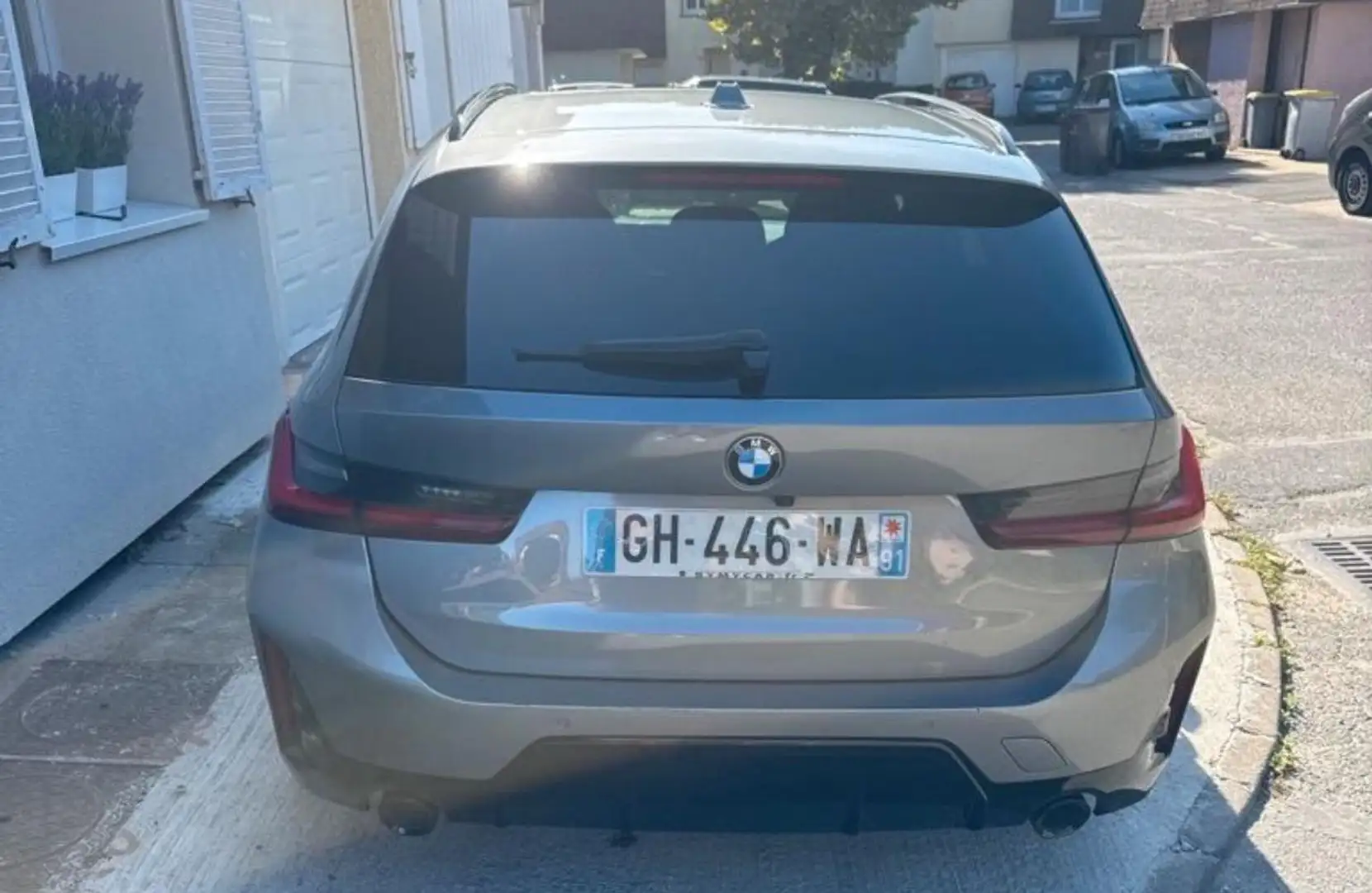 BMW 320 Gran Turismo 320d 190 ch BVA8 M Sport Ultimate Gris - 2