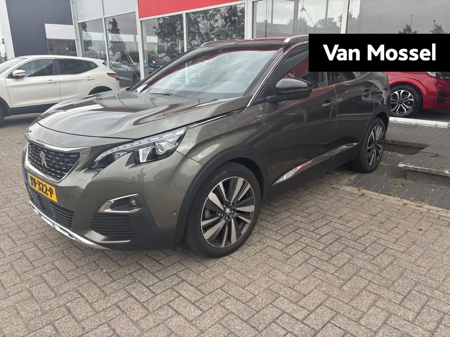Peugeot 3008 PureTech 130 GT Line l Camera l Focal Hi-Fi Gris - 1