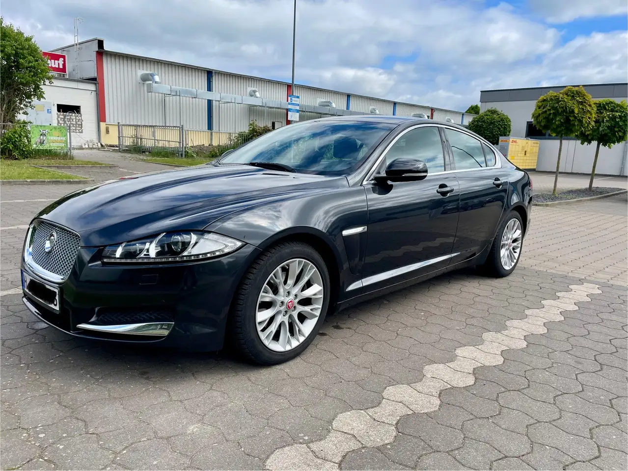 Jaguar XF