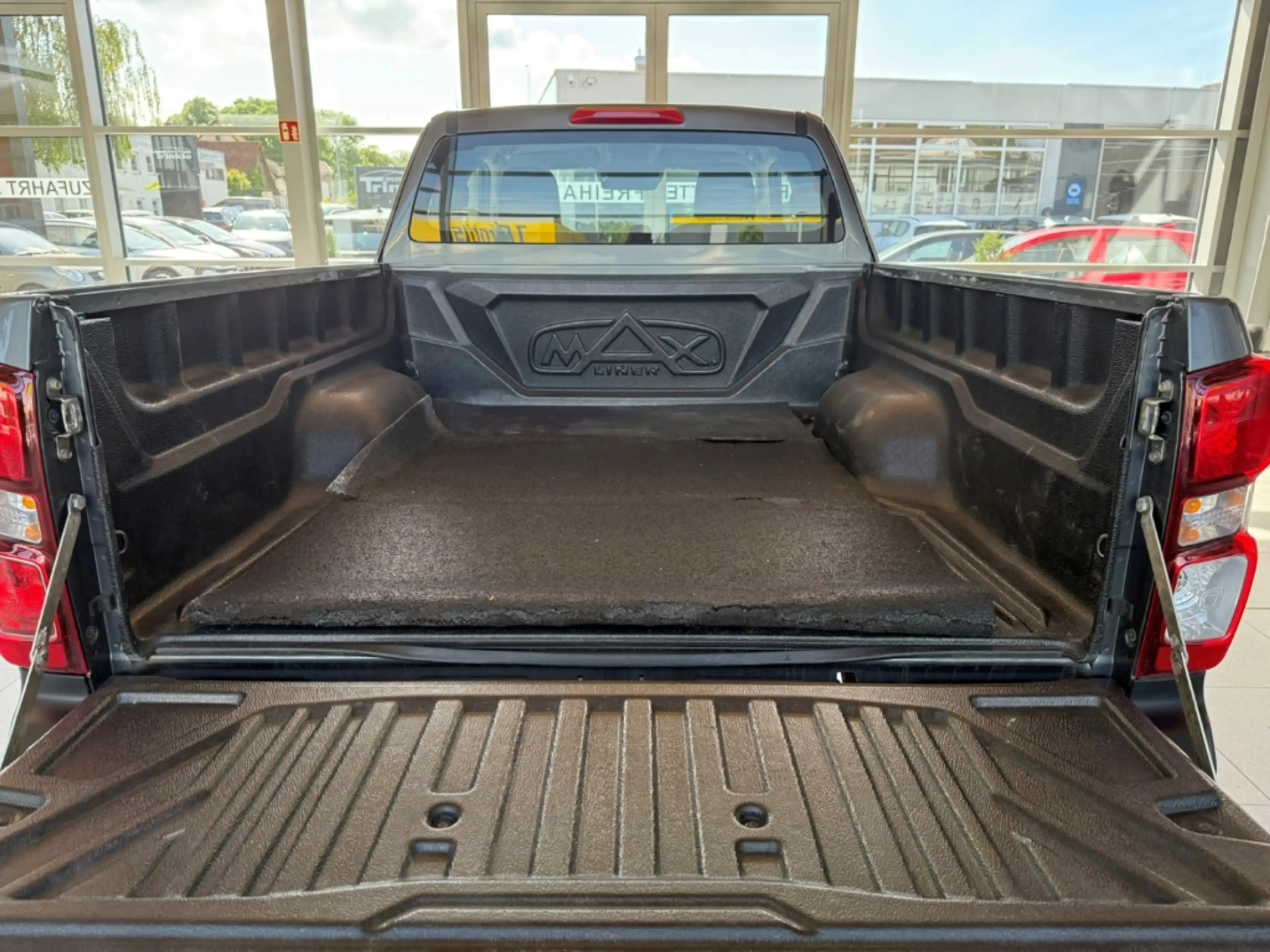 Isuzu D-Max Space Cab 4WD L — photo 8